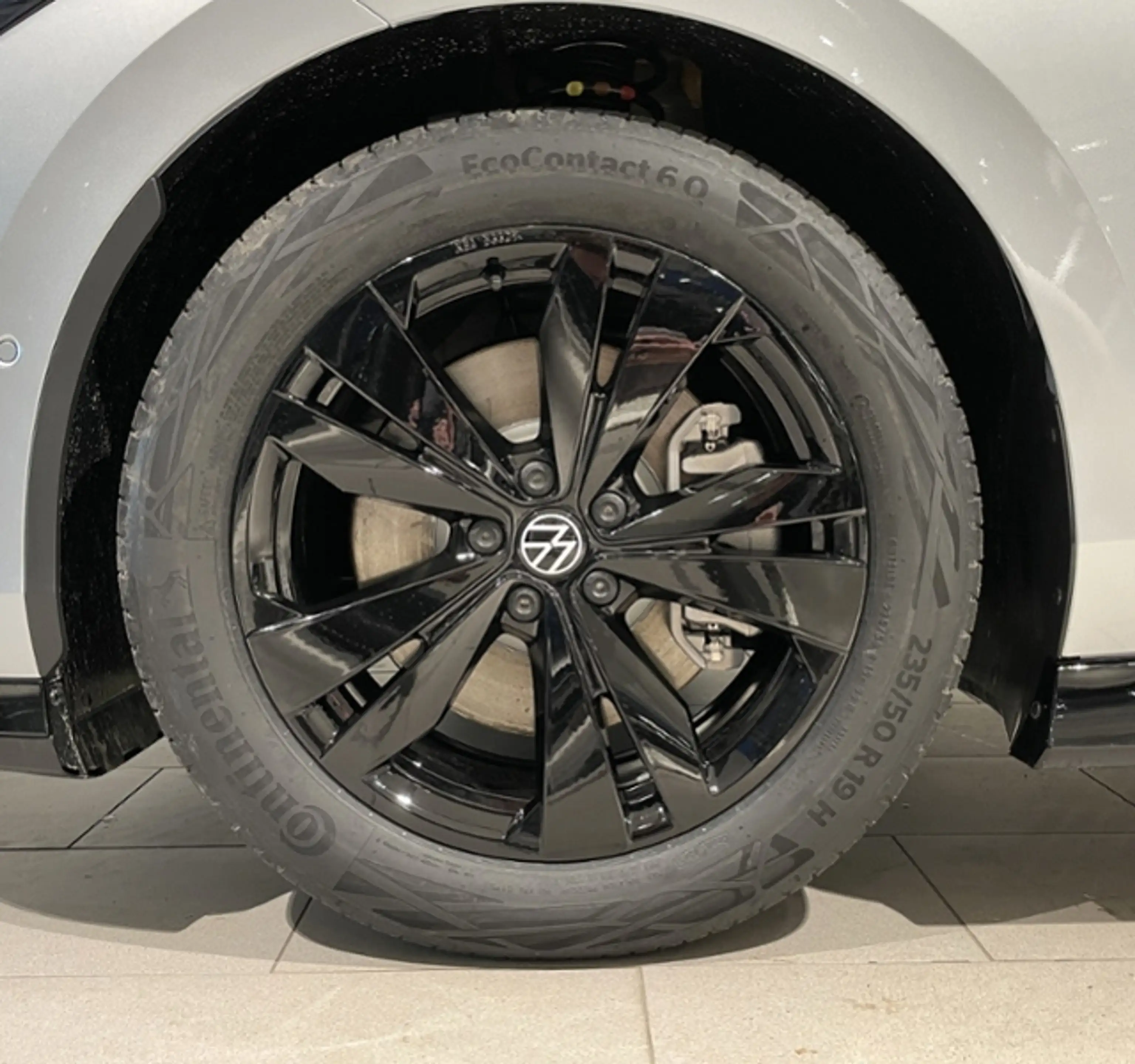 Volkswagen ID.7 Tourer Pro S DSG+NAVI+KLIMA — photo 3