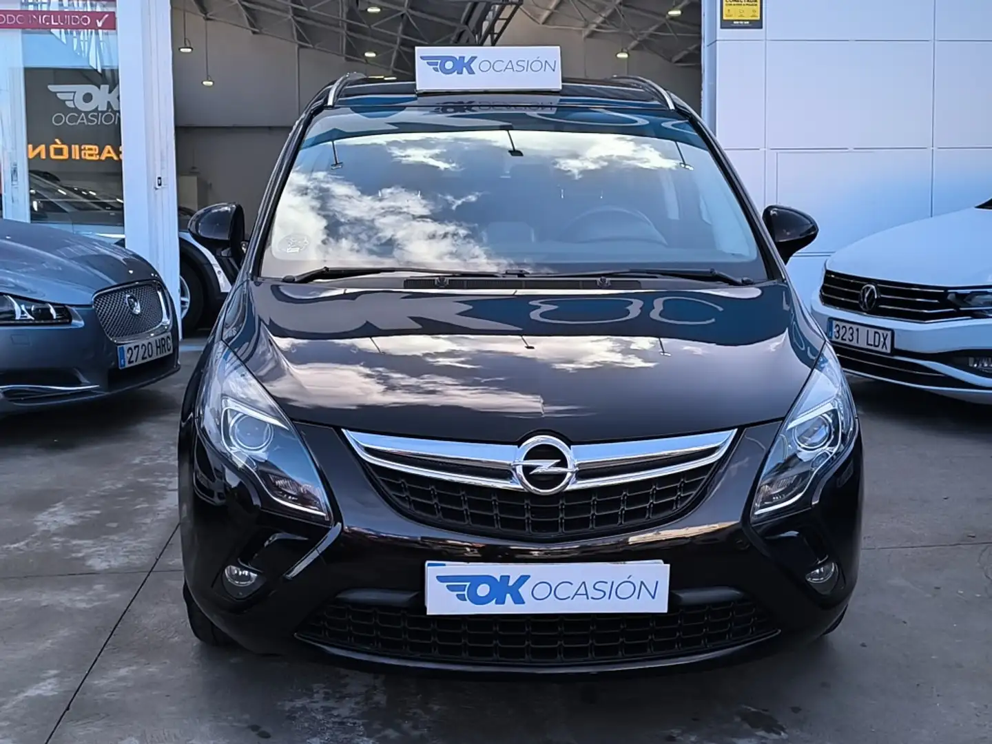 Opel Zafira Tourer 1.6CDTi S/S Family Edition 120 Marrón - 2
