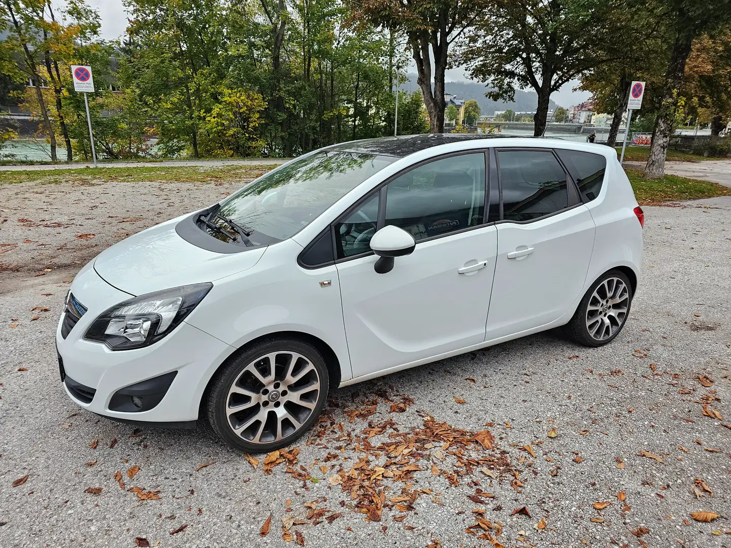 Opel Meriva Meriva 1,4 ecoFlex Color Start(NEUE PICKERL) Weiß - 2