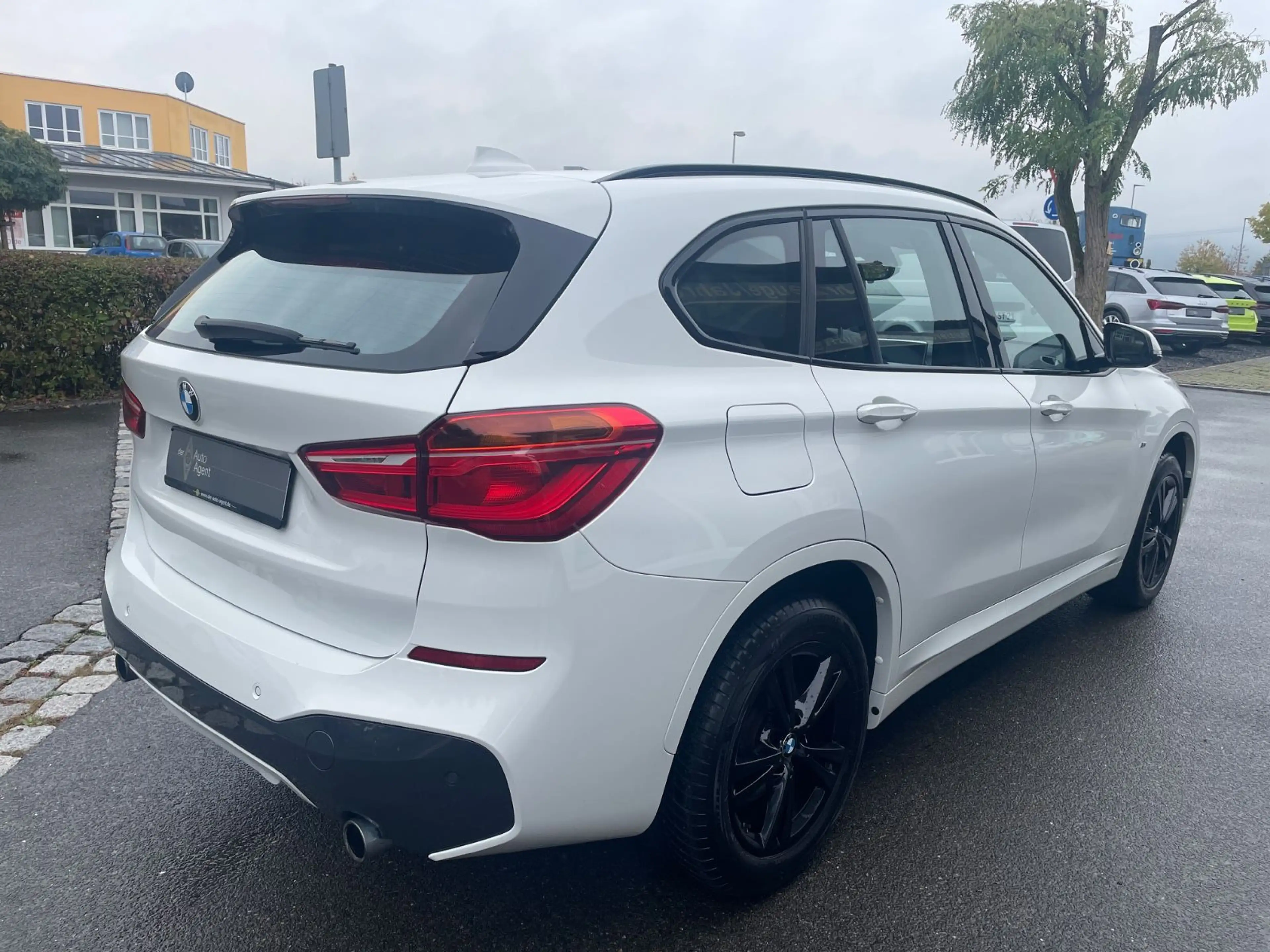 BMW X1 xDrive 20 i M Sport/AHK/mtl.259€ — photo 5