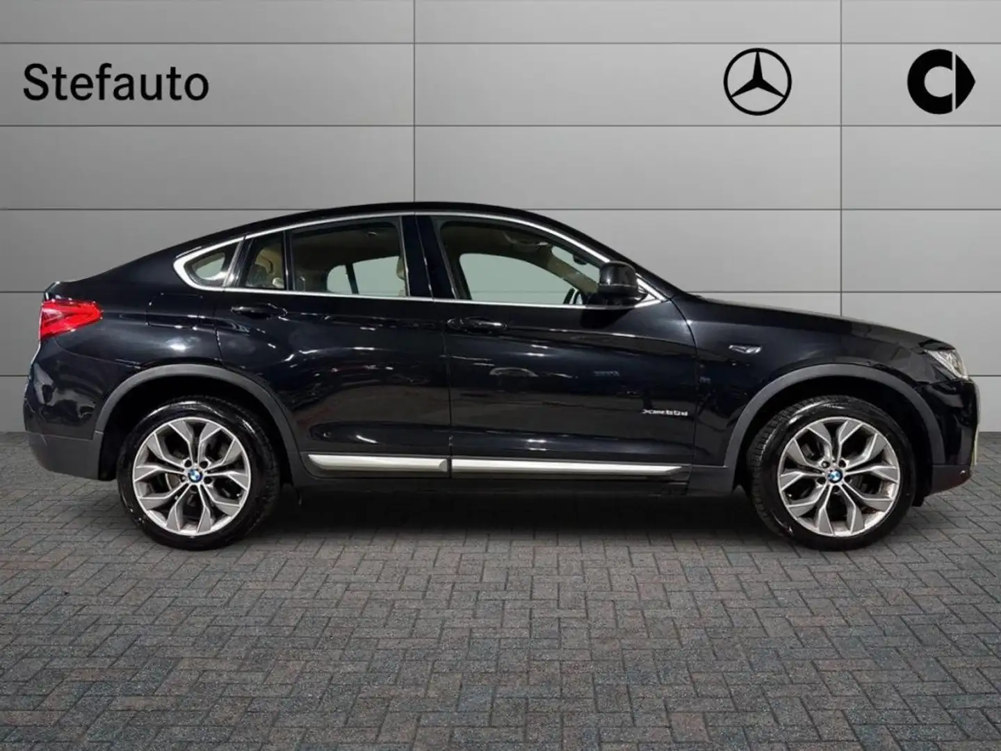BMW X4 xDrive20d xLine Nero - 2