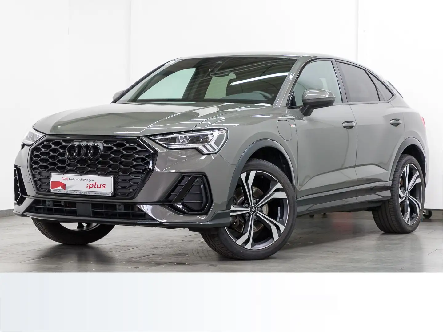 Audi Q3 45 TFSIe 2x S LINE LM20 SONOS LED A Gris - 2