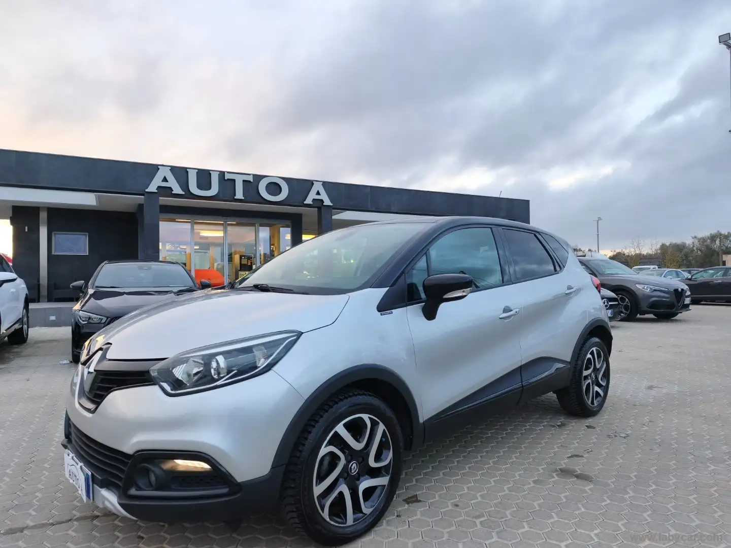 Renault Captur dCi 8V 90 CV S&S Energy Hypnotic Gris - 1
