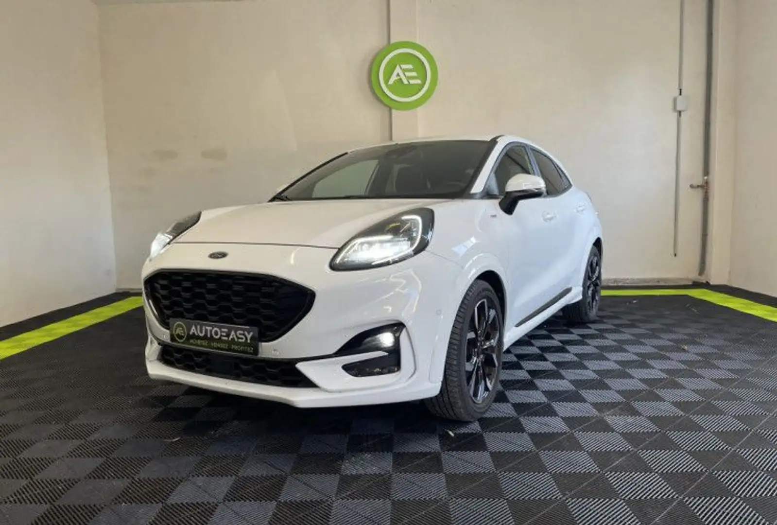 Ford Puma 1.0 Flexifuel S&S mHEV ST-Line X Bianco - 1