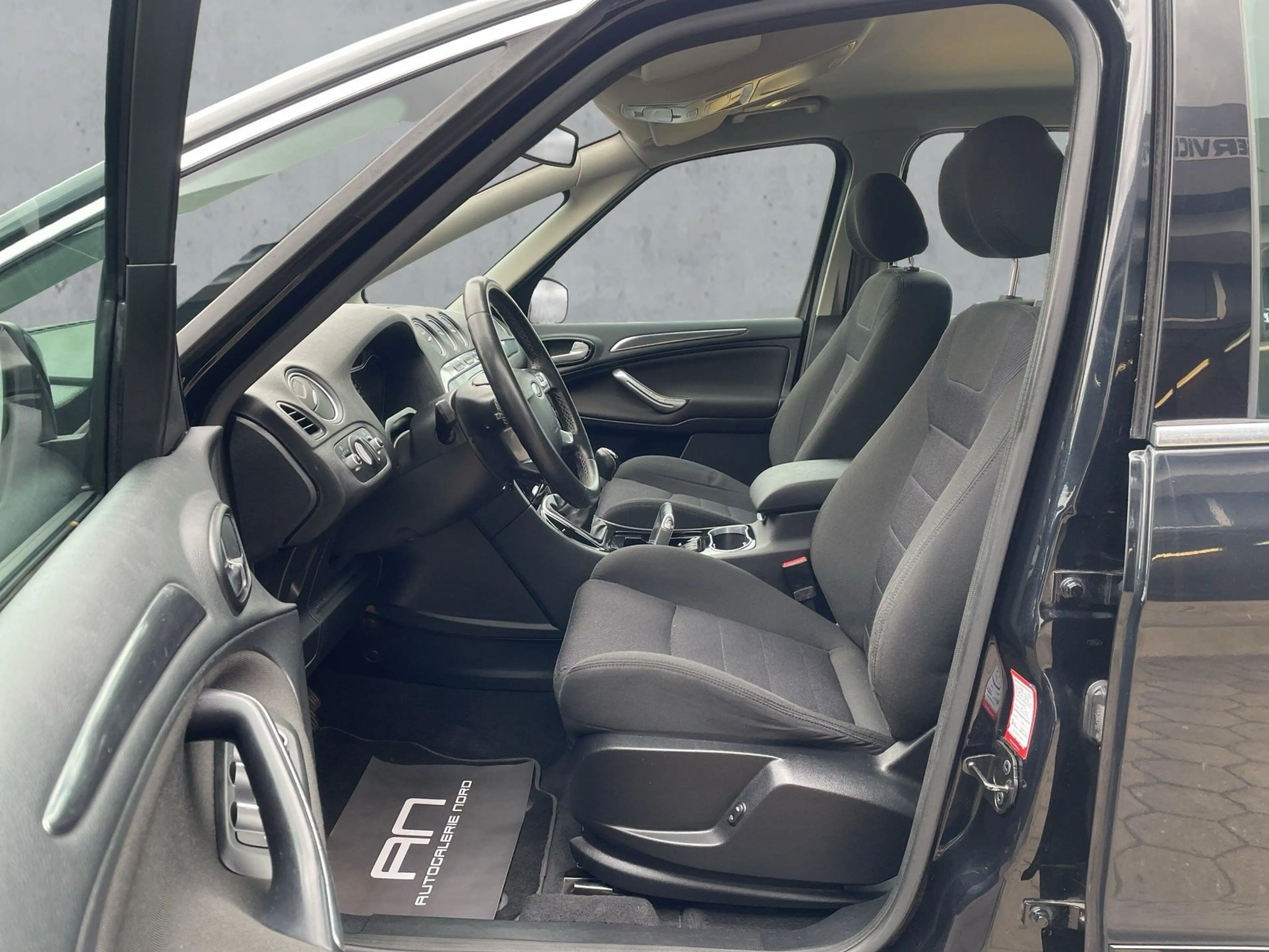 Ford S-Max PDC+Neuer Motor+Traveller Paket — photo 9
