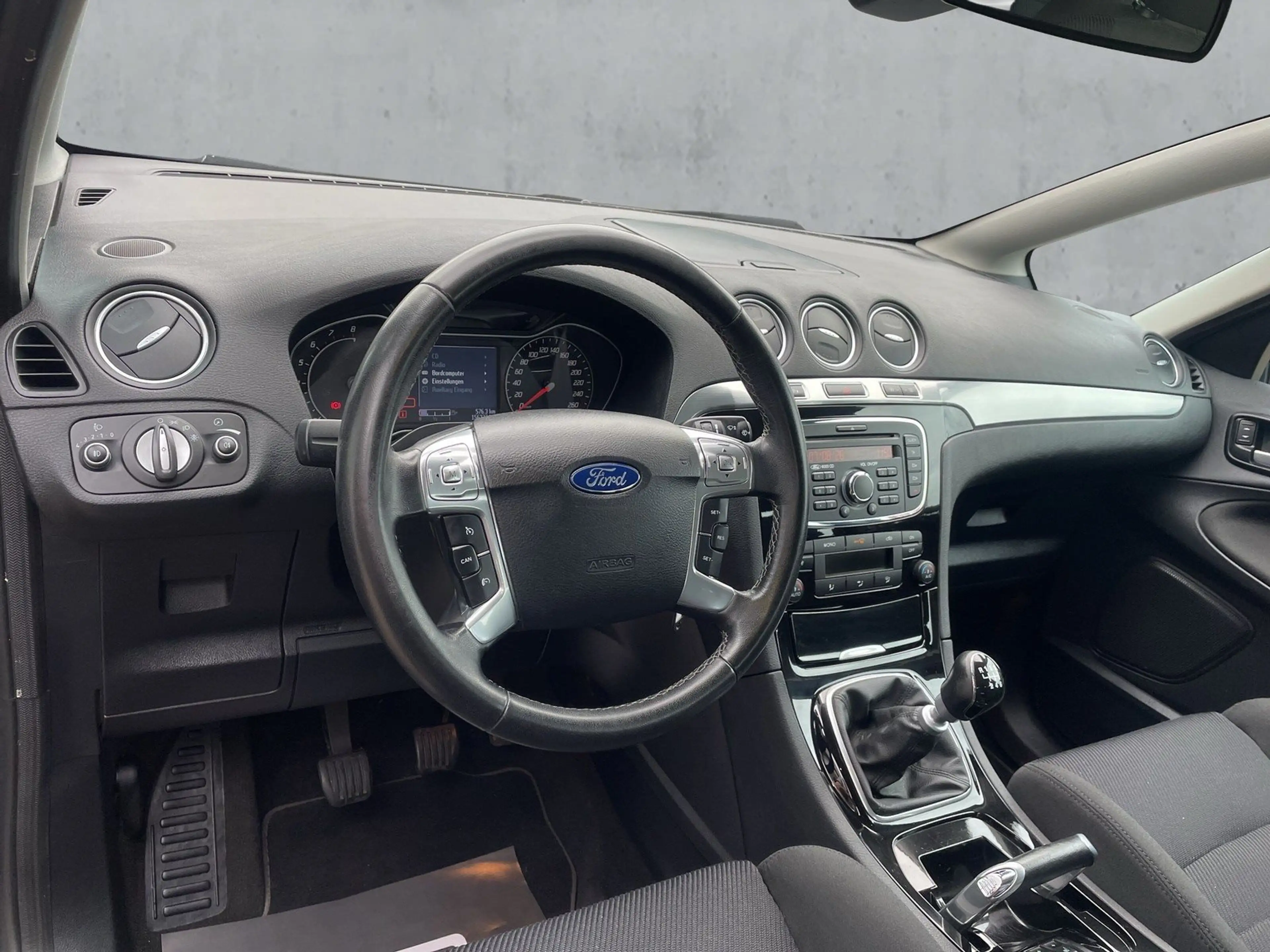 Ford S-Max PDC+Neuer Motor+Traveller Paket — photo 11