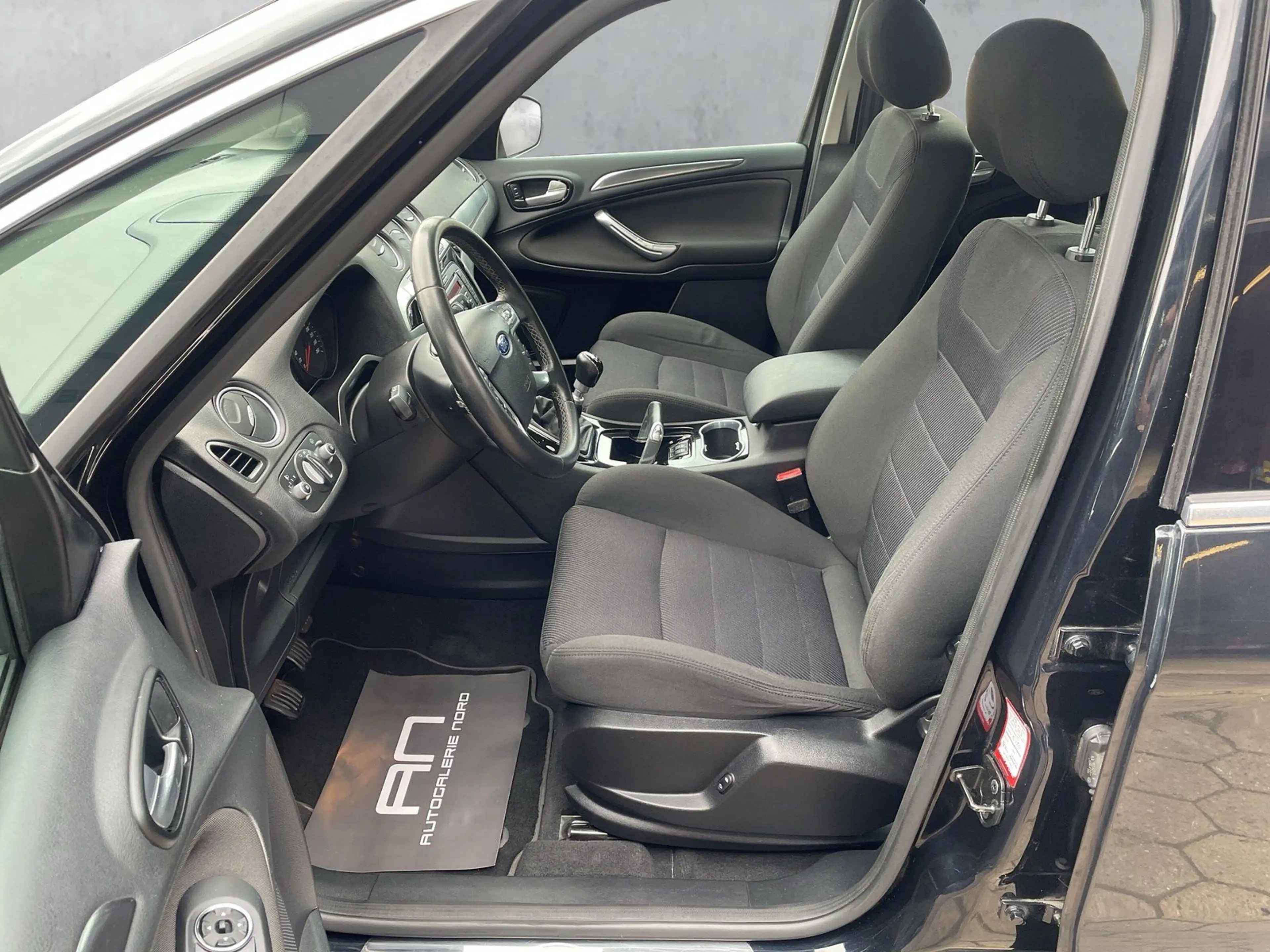 Ford S-Max PDC+Neuer Motor+Traveller Paket — photo 10