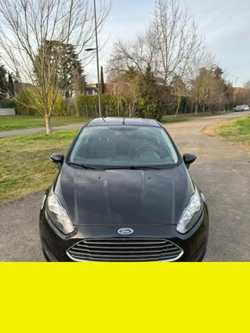 Ford Fiesta - 2