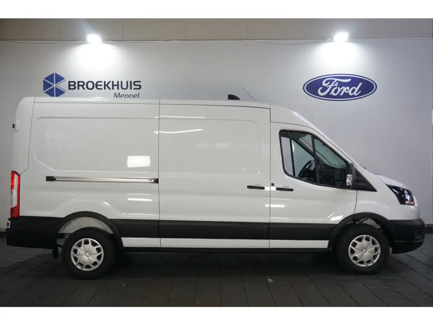 Ford Transit 350 2.0 TDCI L3H2 Trend | | Safety Comfort Pack 1 Wit - 2