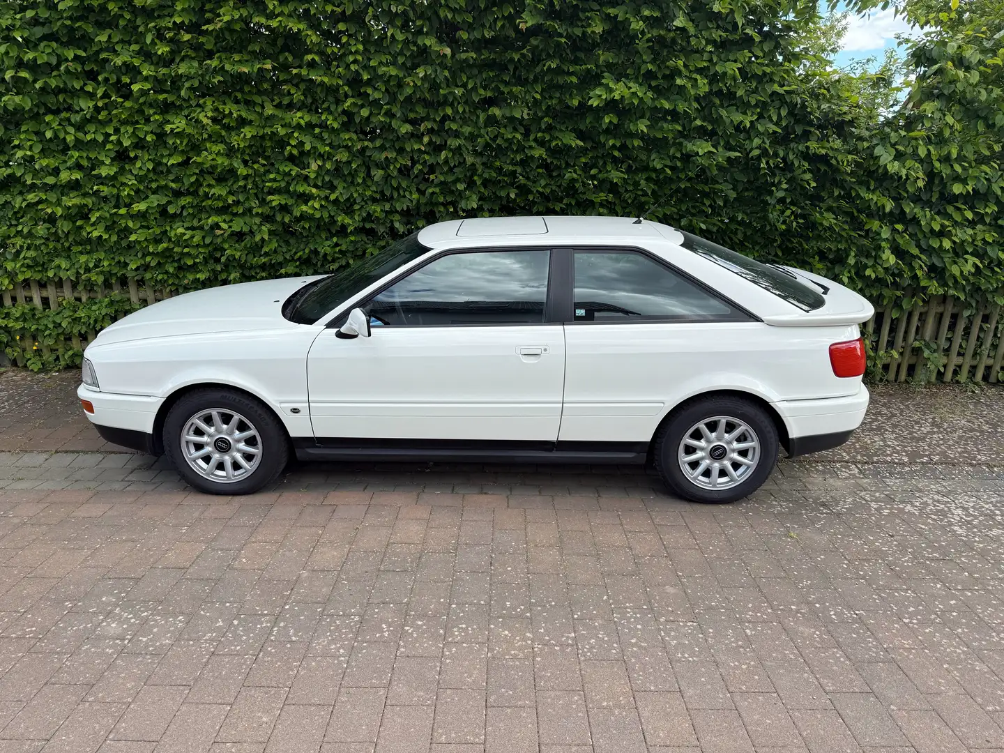 Audi Coupe 2.3 E-Automatik-Lückenlos Scheckheft !!! Weiß - 1