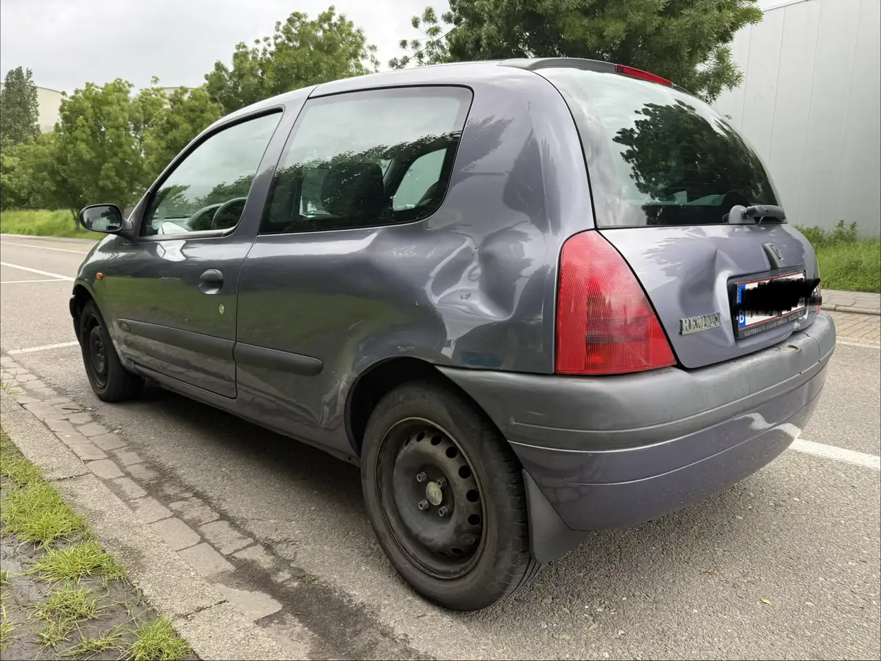 Renault Clio 1.2i RN, foto 6