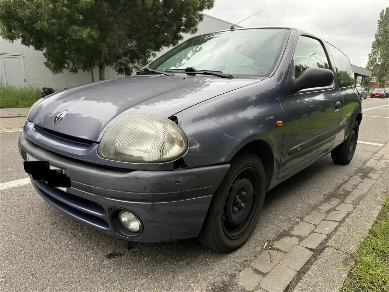 Renault Clio 1.2i RN, foto 8
