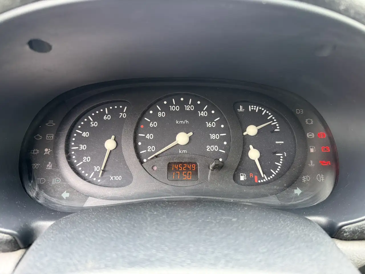 Renault Clio 1.2i RN, foto 10