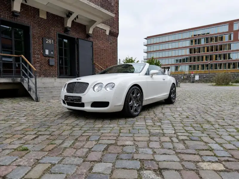 Bentley Continental GTC – Foto 2