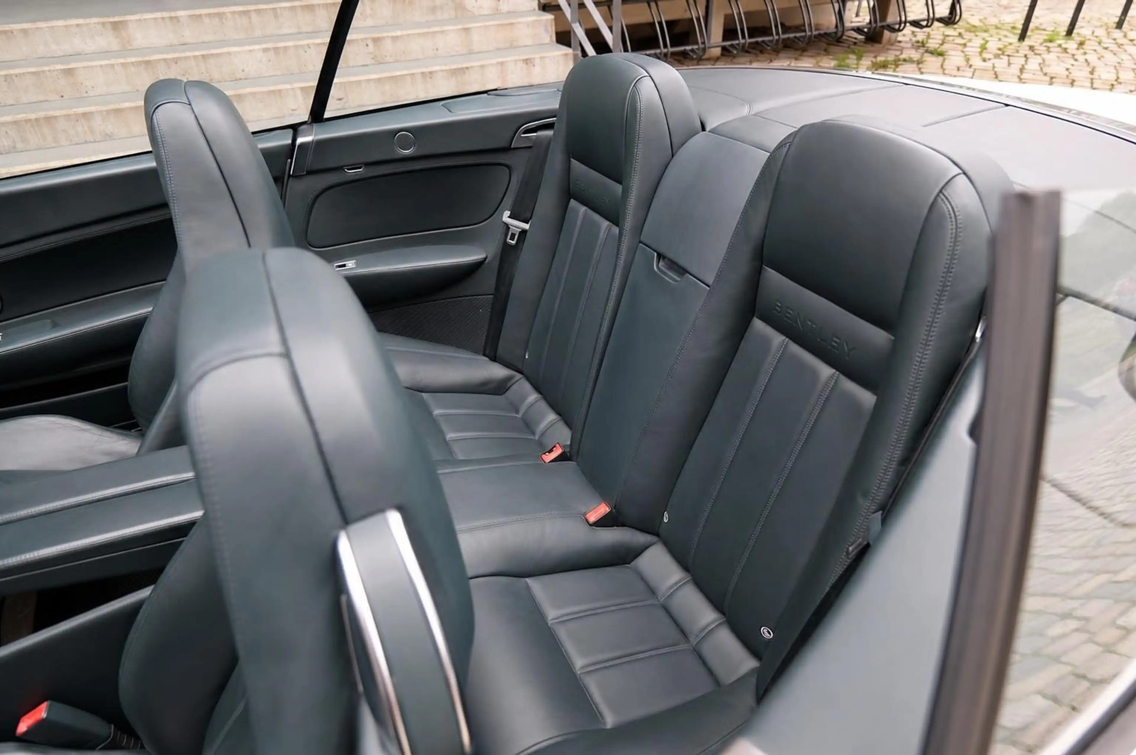 Bentley Continental Continental GTC — photo 15