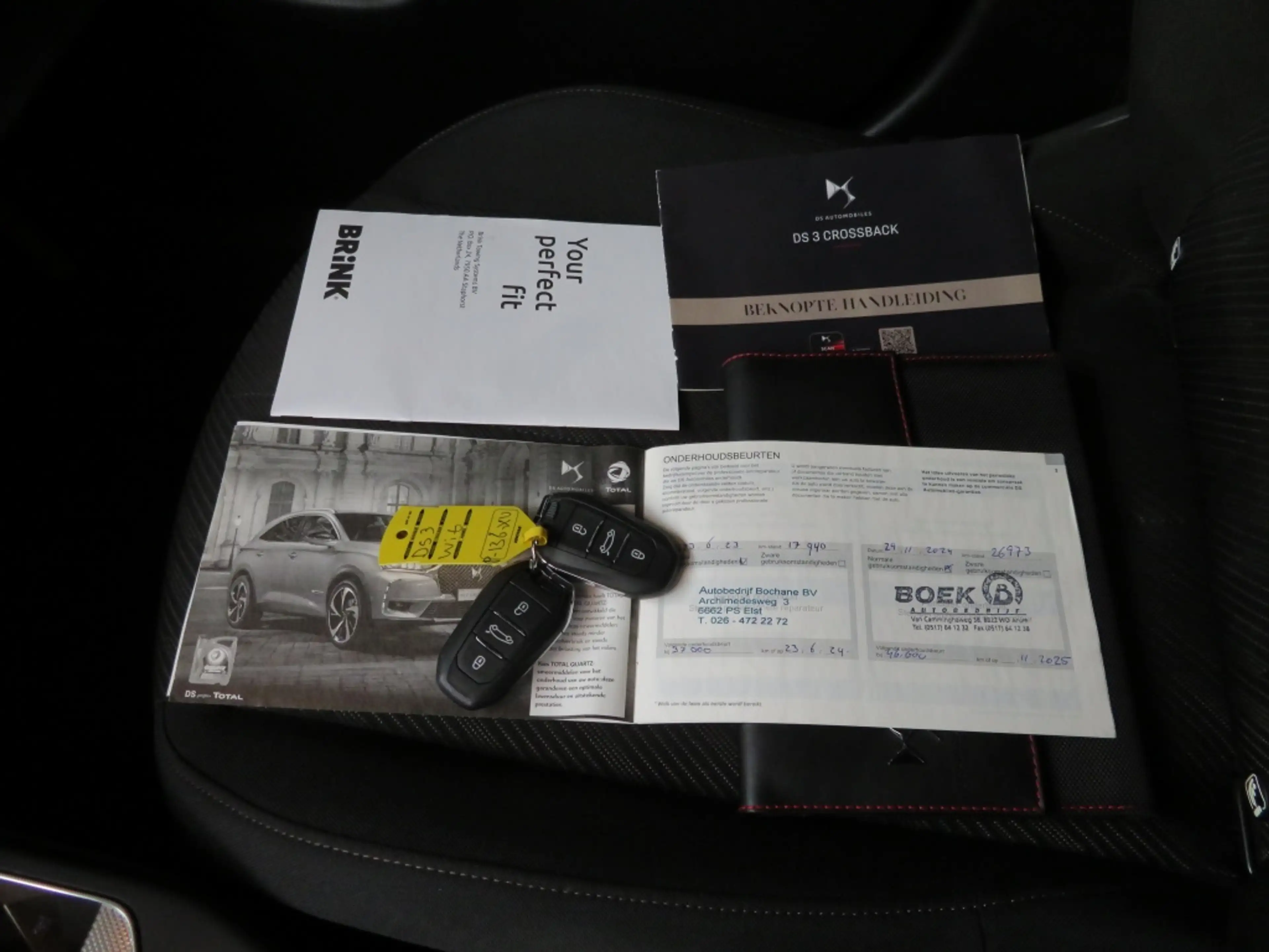 DS Automobiles DS 3 Crossback 1.2 PT Montmartre — photo 21