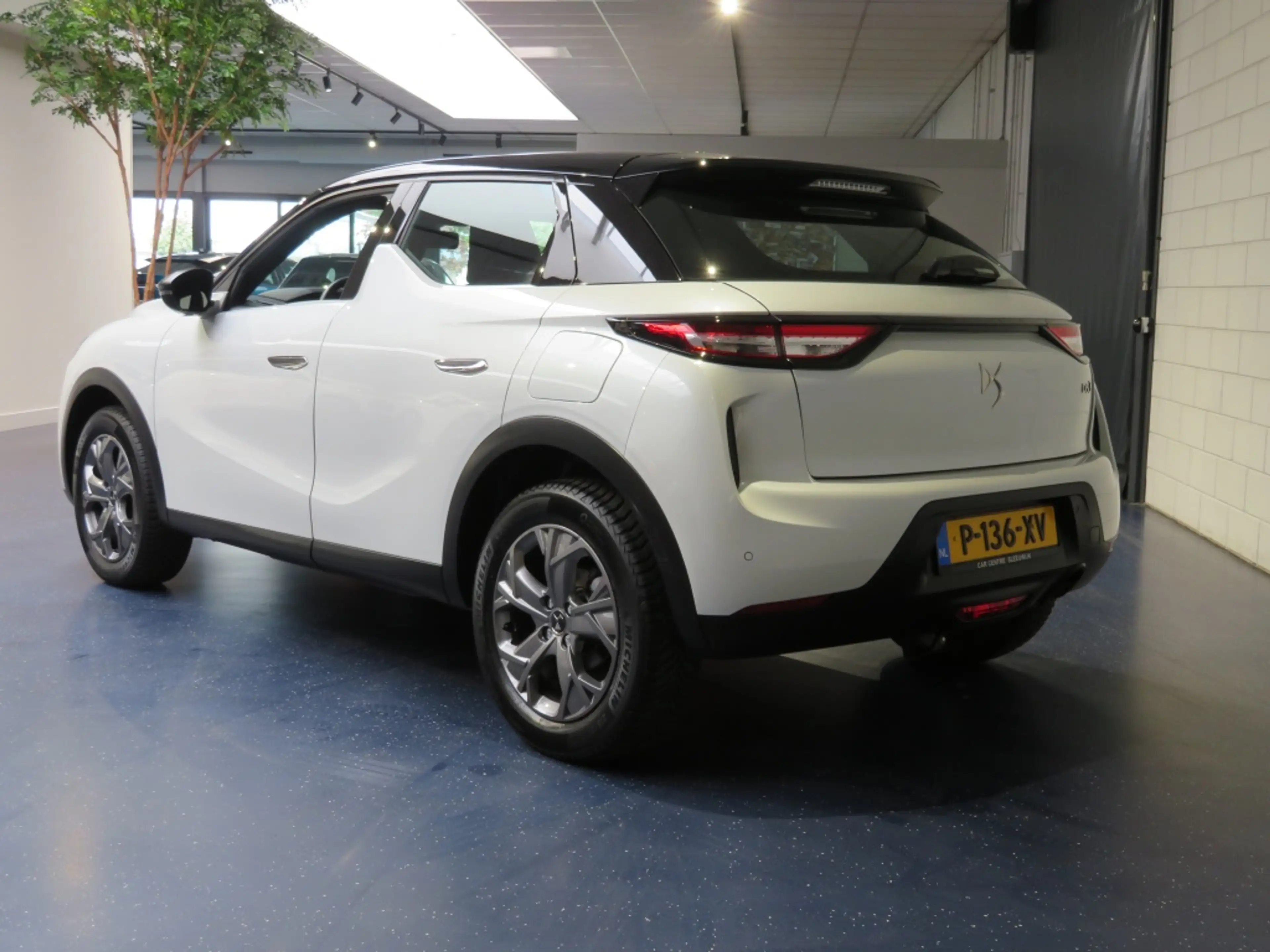 DS Automobiles DS 3 Crossback 1.2 PT Montmartre — photo 3