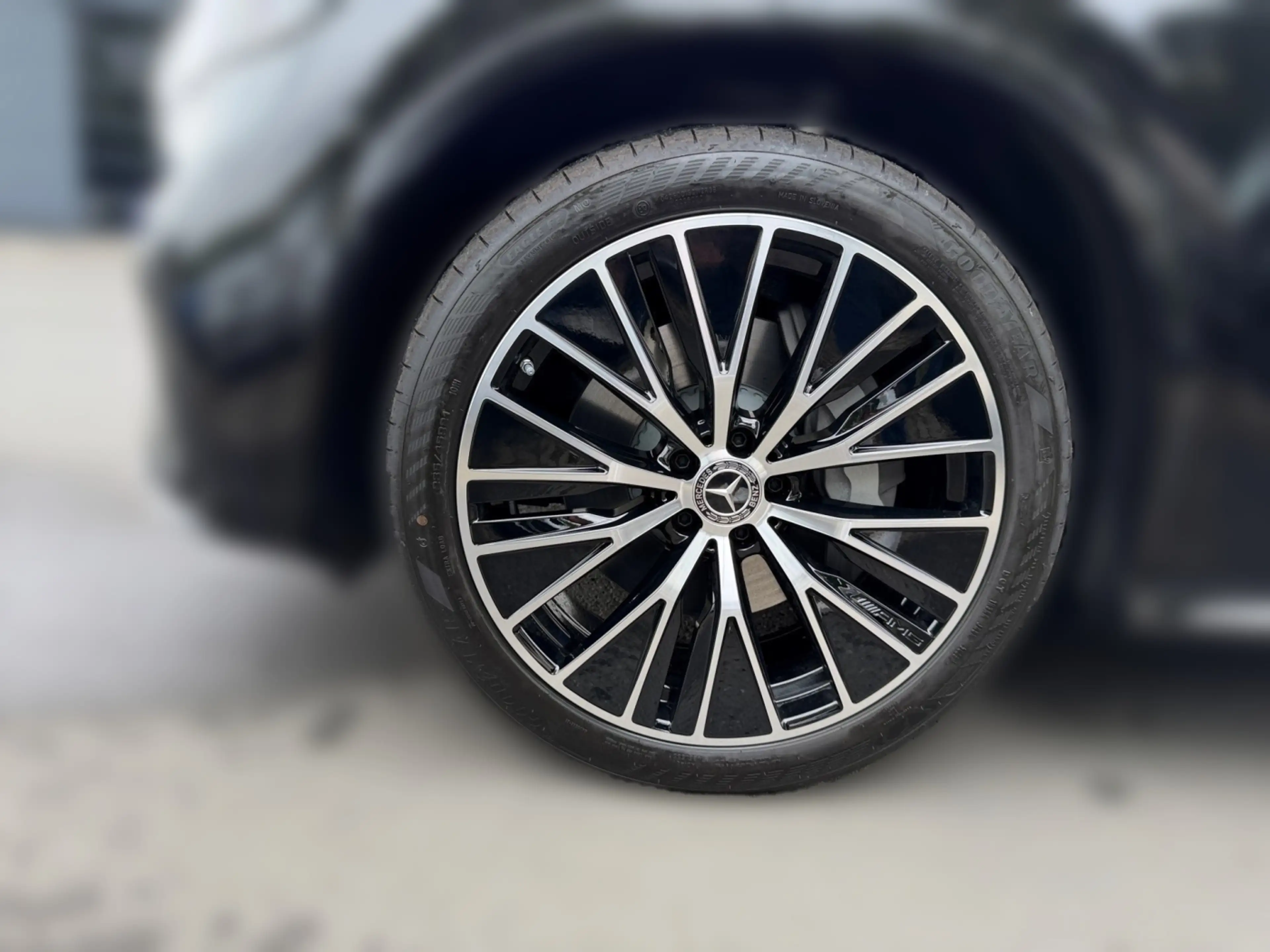 Mercedes-Benz GLC 400 4MATIC mit EQ Technologie AMG+MBUX+Burm — photo 4