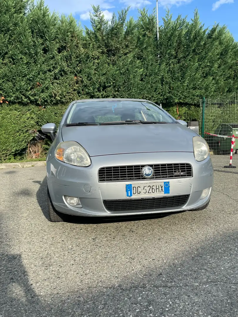 Fiat Grande Punto 5p 1.9 mjt Emotion 120cv 6m Grigio - 1