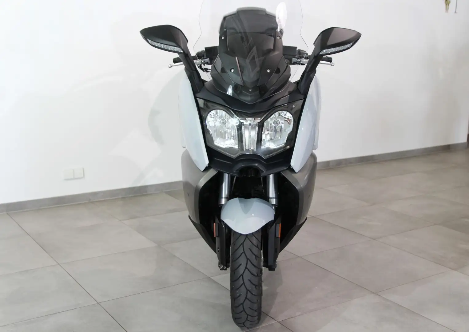 BMW C 650 GT Sitzh./Totw./ABS/Topcase Срібний - 2