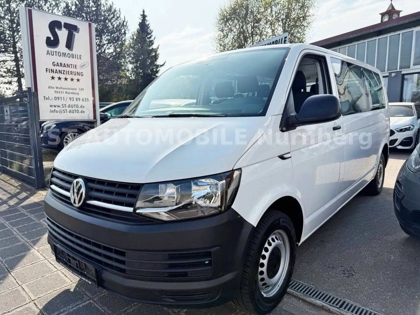 Volkswagen T6 Kombi 2.0 TDI*9SITZ*AHK*KLIMA*PDC* Blanc - 1