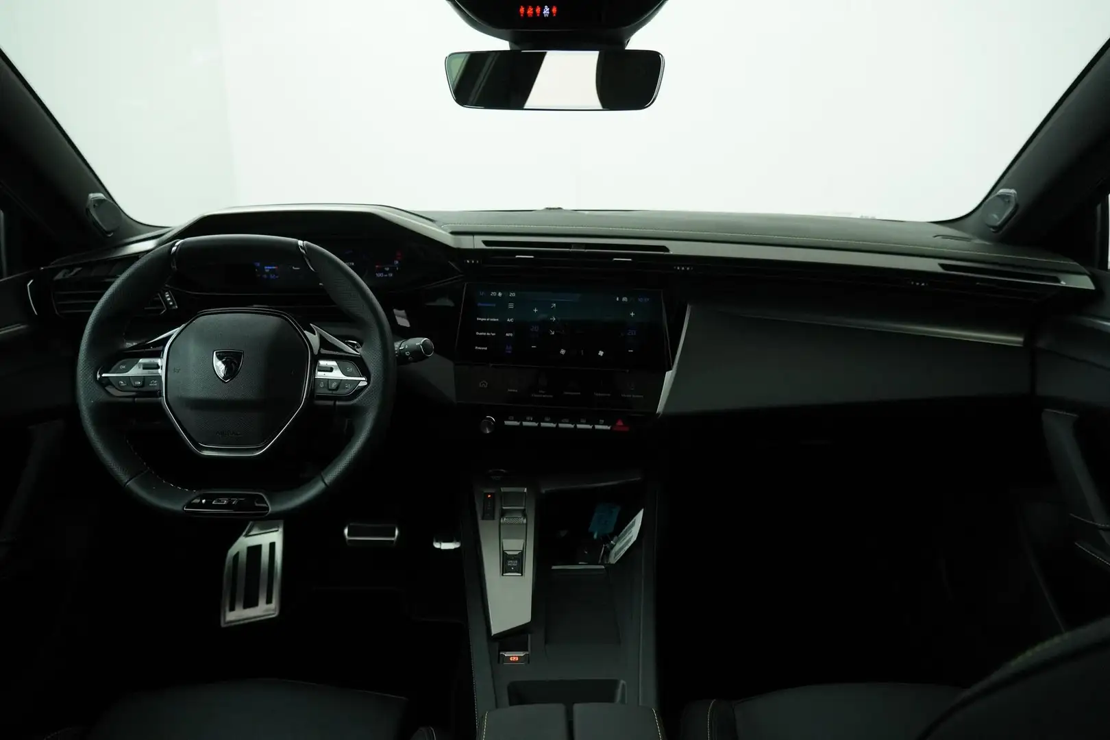 Peugeot 308 1.6 Plug-in Hybrid 195 GT | Full Options | Pano Sc Gris - 2