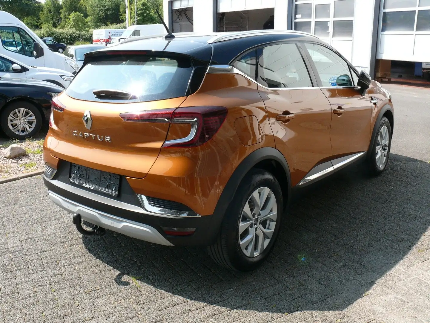 Renault Captur II Intens,Klima,Navi,PDC,Kama,Sitzh,AHK Černá - 2