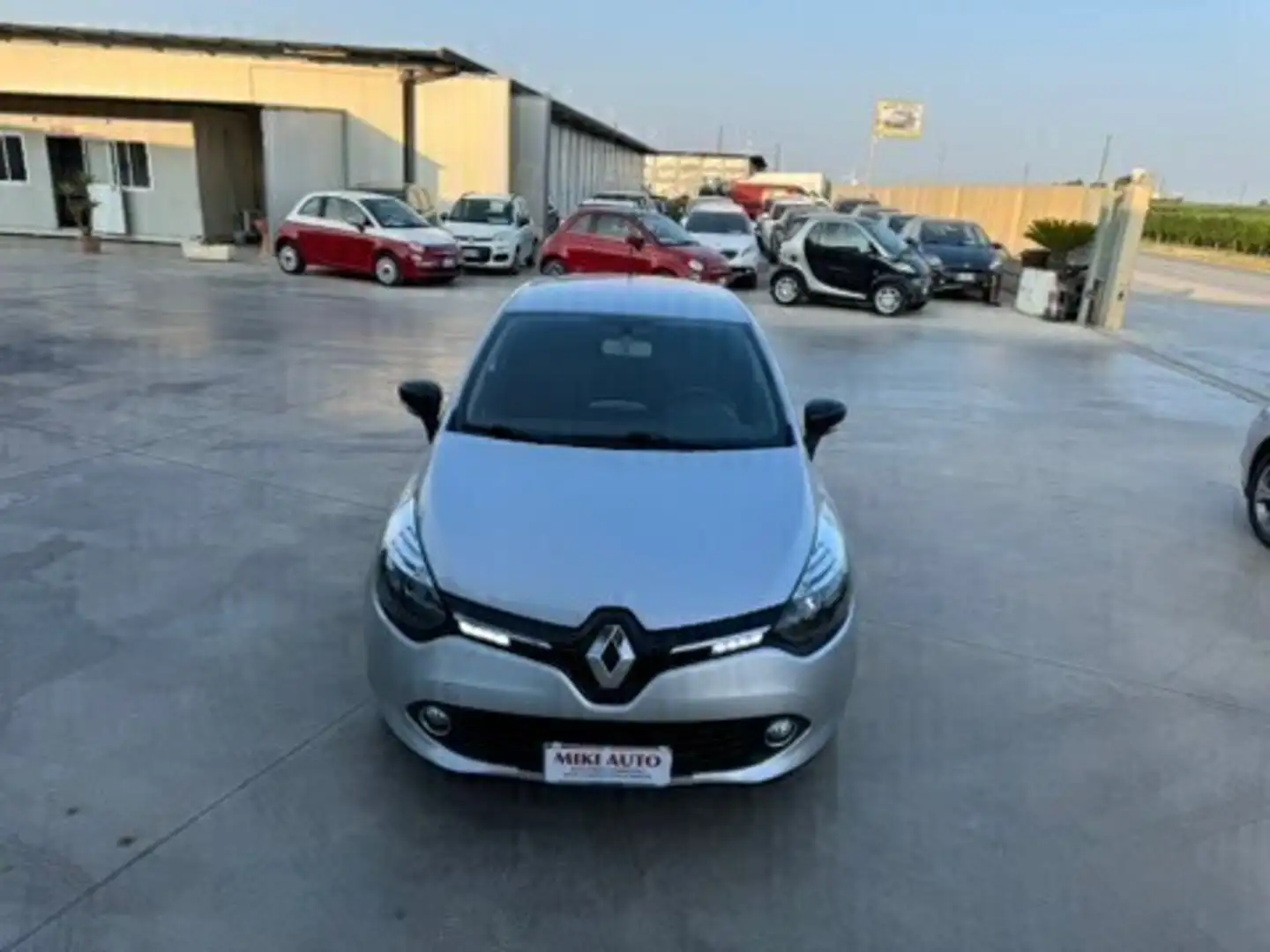 Renault Clio 1.5 dCi 8V 90CV Start&Stop 83gr 5 porte EcoBusines Grau - 2