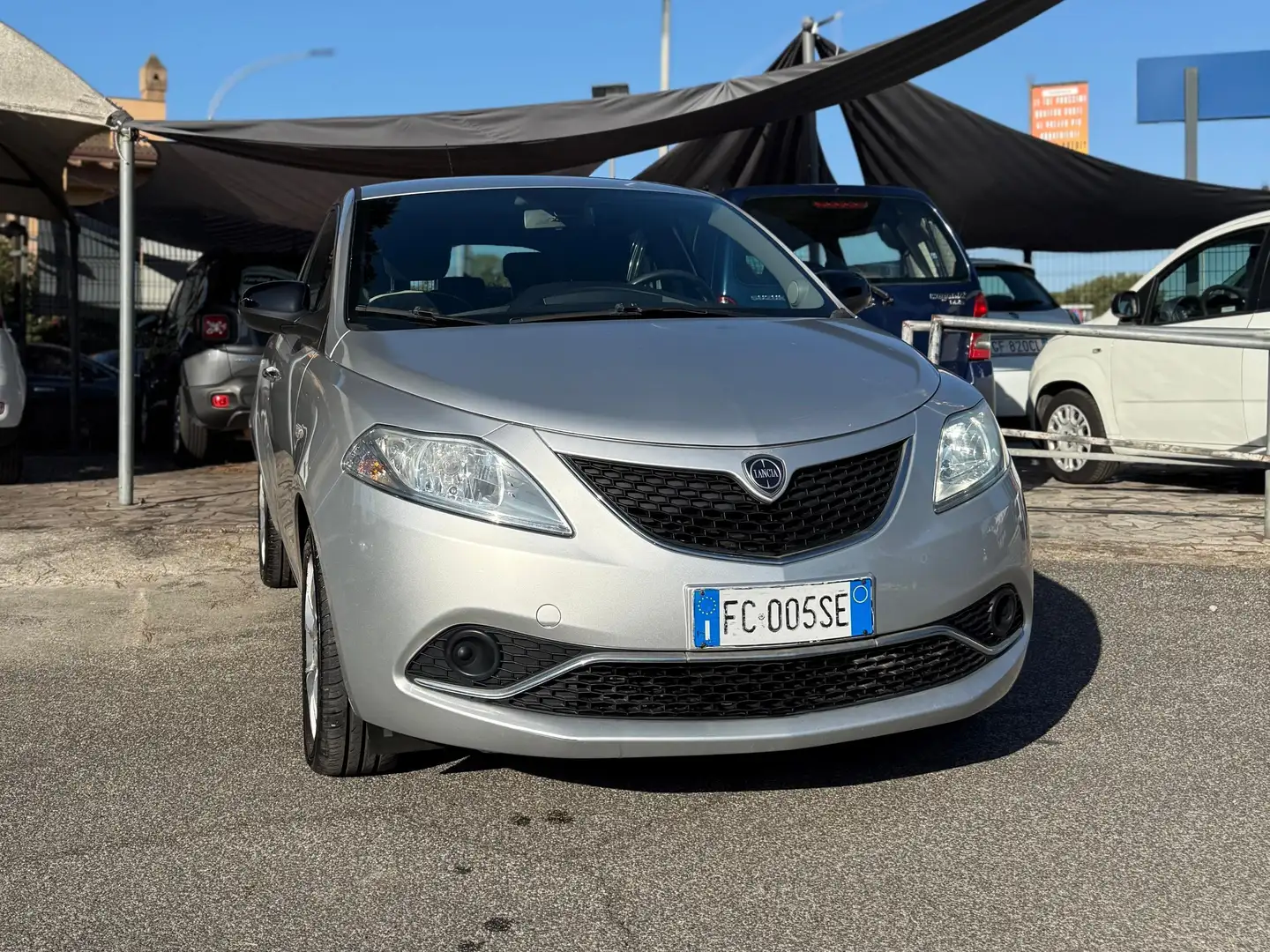 Lancia Ypsilon Ypsilon III 2015 1.3 mjt Gold s Argento - 1