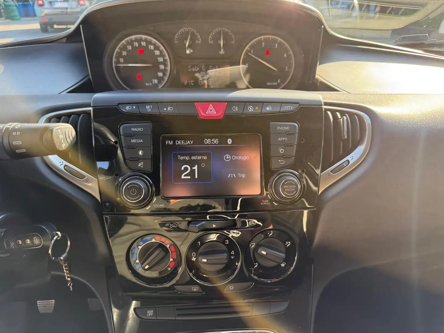 Lancia Ypsilon Ypsilon III 2015 1.3 mjt Gold s Argento - 2