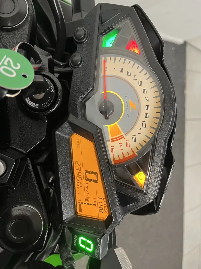 Kawasaki Z 300 Groen - 2