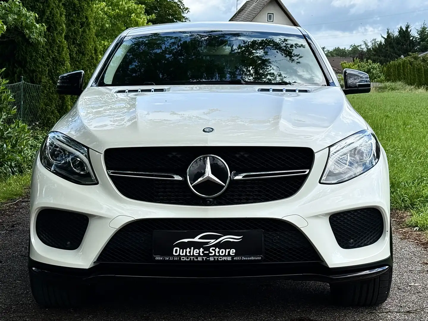 Mercedes-Benz GLE 350 d 4Matic coupe*AMG-Line*Designo*Night-Paket*Luft* Weiß - 2
