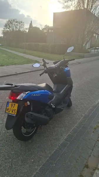 Yamaha NMAX 125 - foto 3