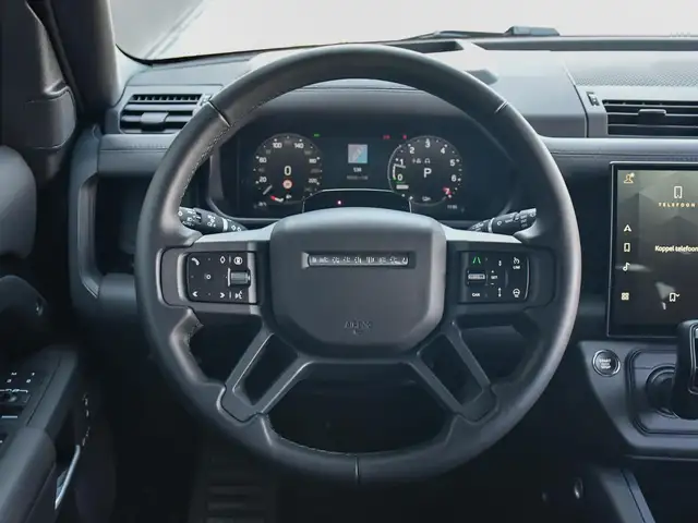 Land Rover Defender view 7