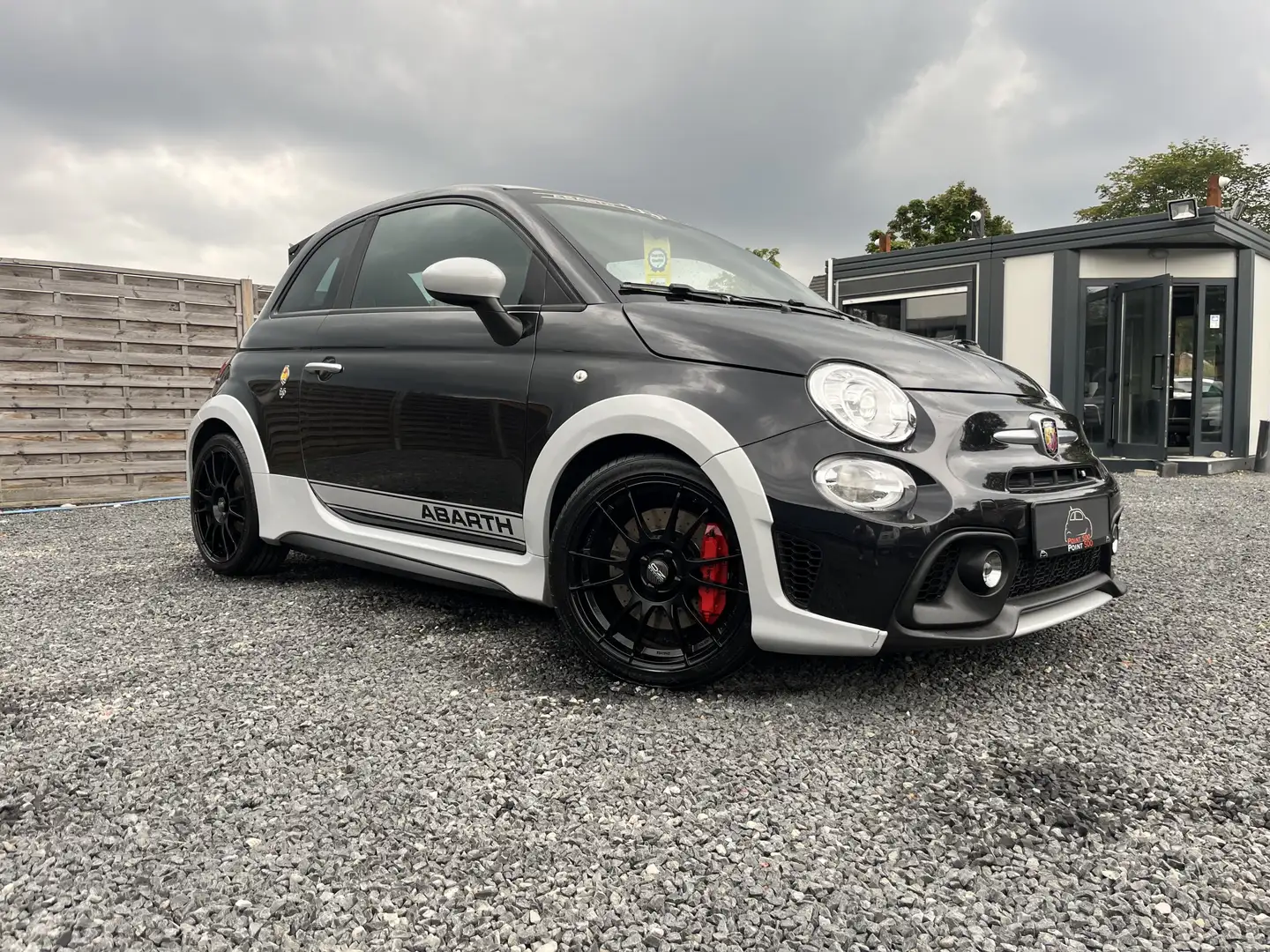 Abarth 695 ONE OF 1949 39TKM RIESENAUSWAHL AN FIAT500 Schwarz - 2