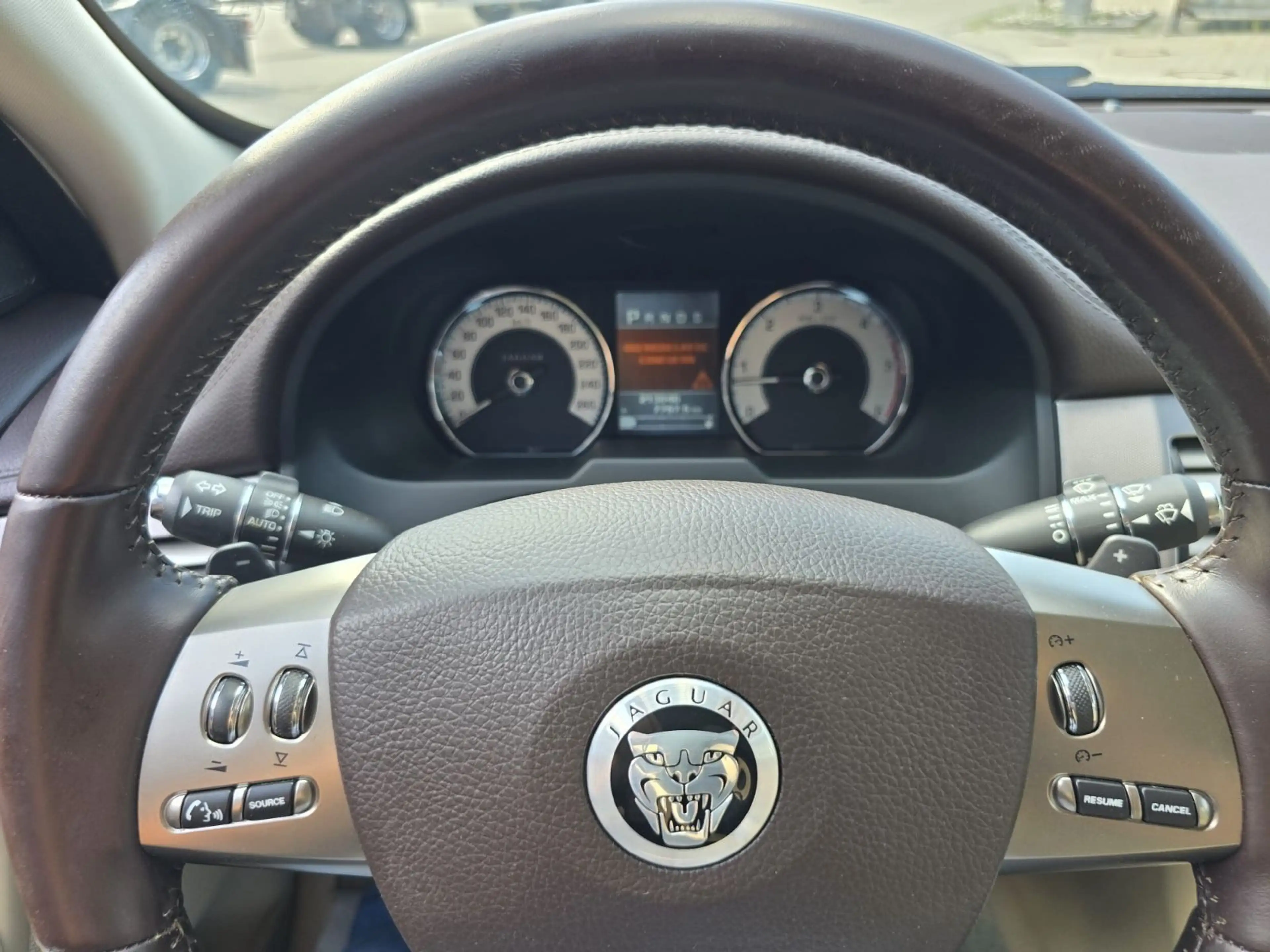 Jaguar XF 3.0 V6 Diesel S Luxury — photo 23