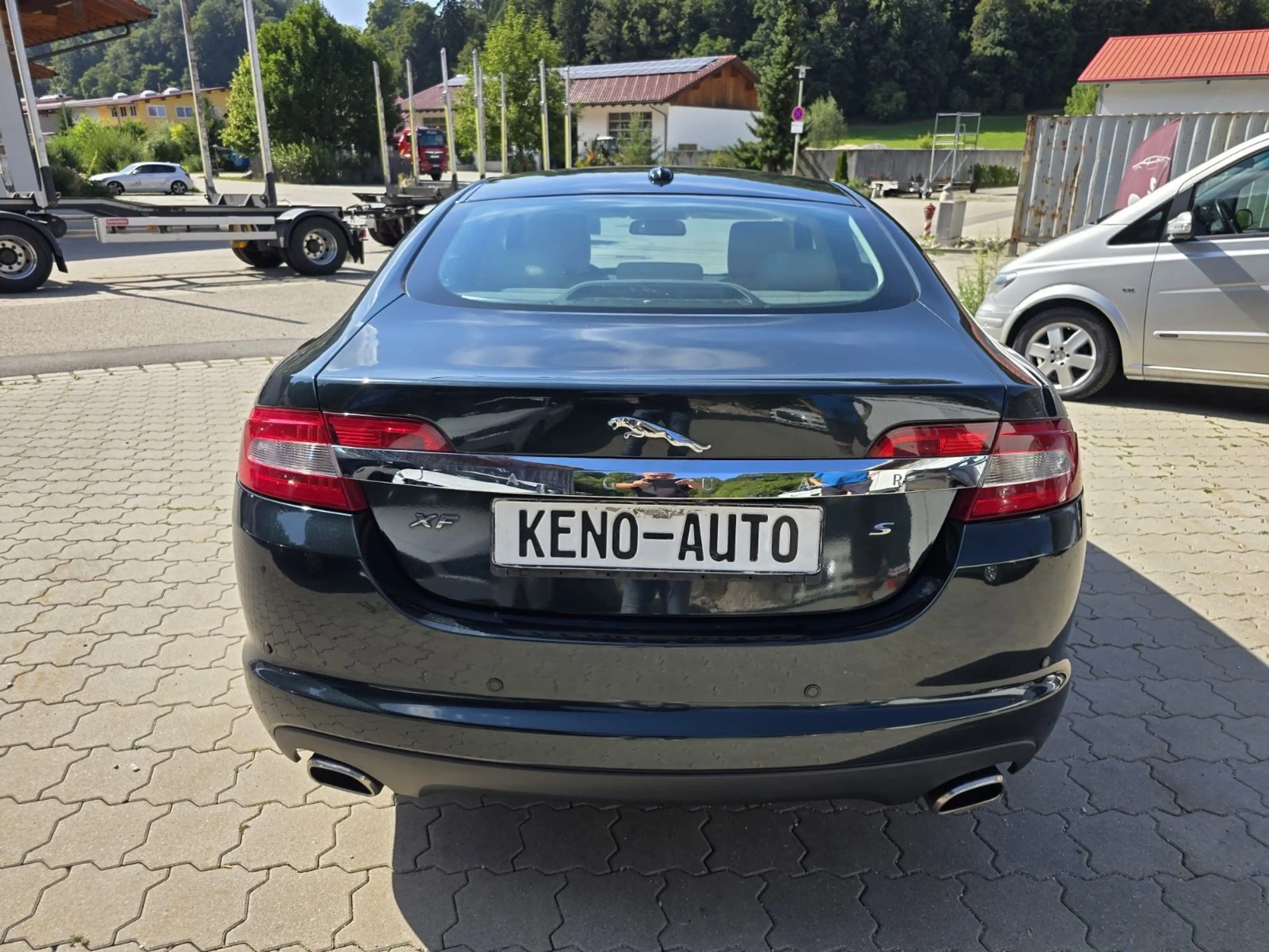 Jaguar XF 3.0 V6 Diesel S Luxury — photo 7