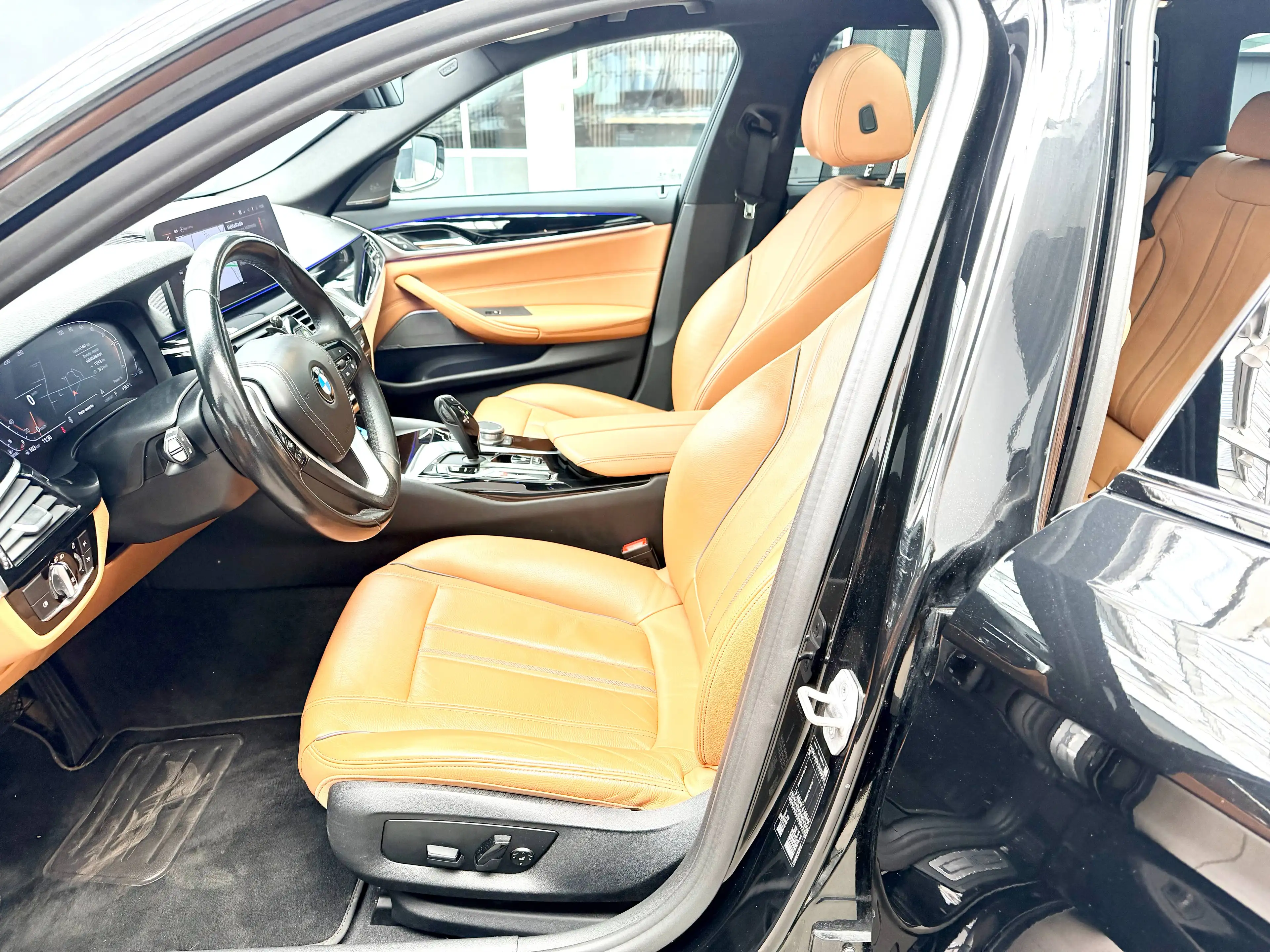 BMW 518 dA Touring MHEV Luxury Line "151.000 Km" Carnet Complet BMW Euro 6d — photo 9