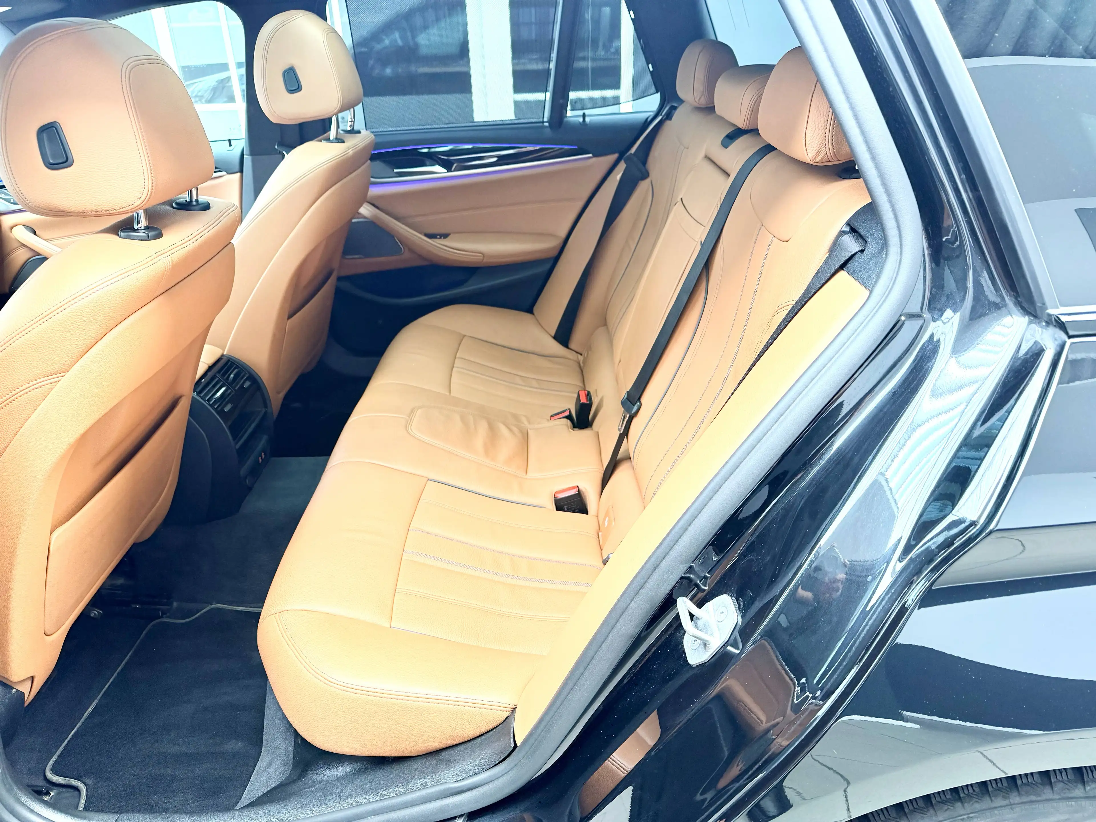 BMW 518 dA Touring MHEV Luxury Line "151.000 Km" Carnet Complet BMW Euro 6d — photo 8