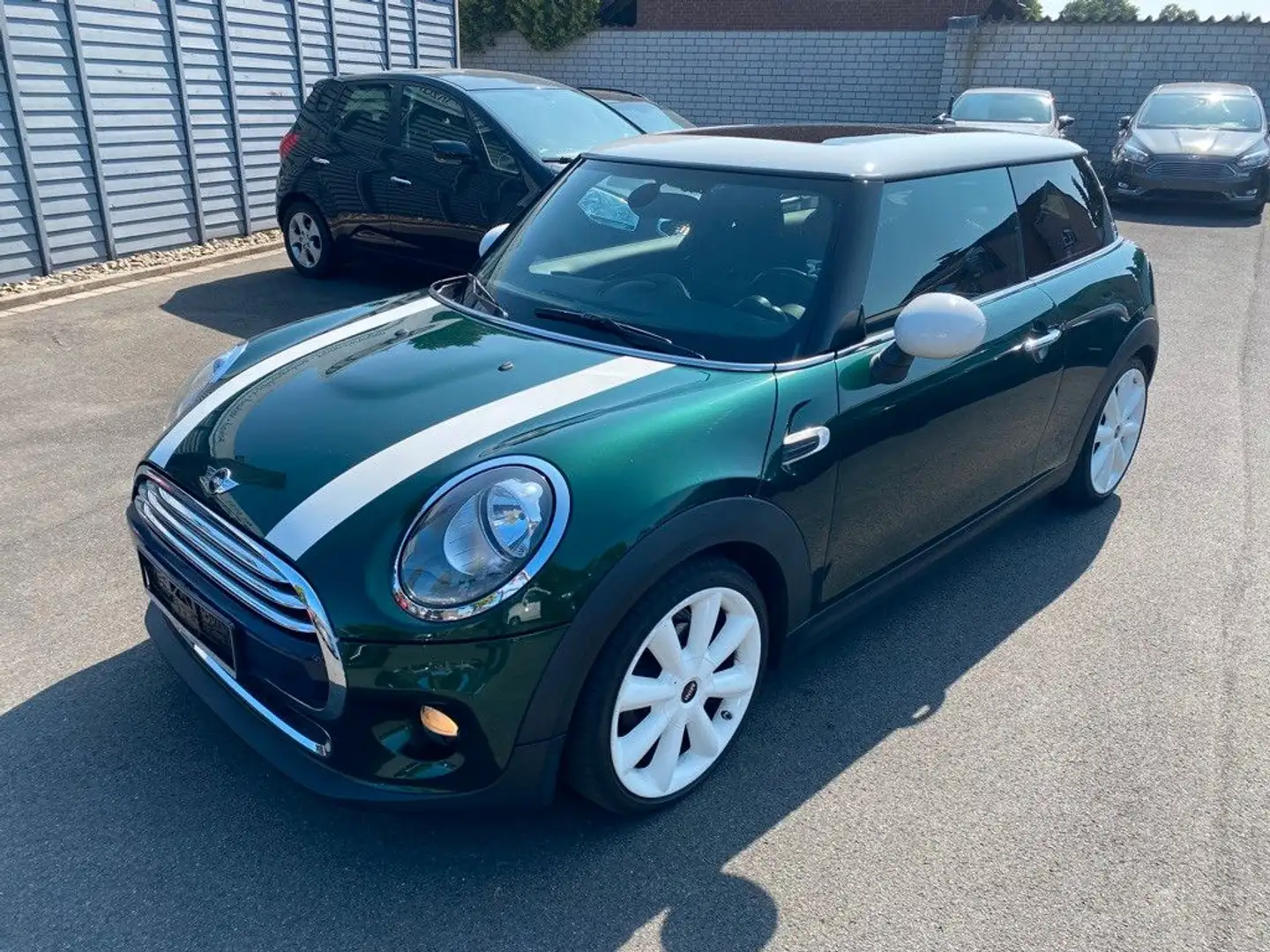 MINI Cooper Automatic/Panorama/Navi Grün - 1