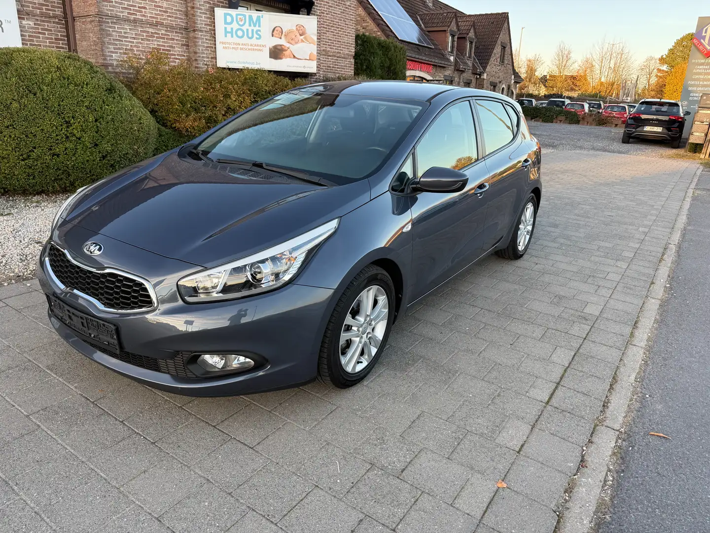Kia Ceed / cee'd Ceed 1.4 Gris - 2