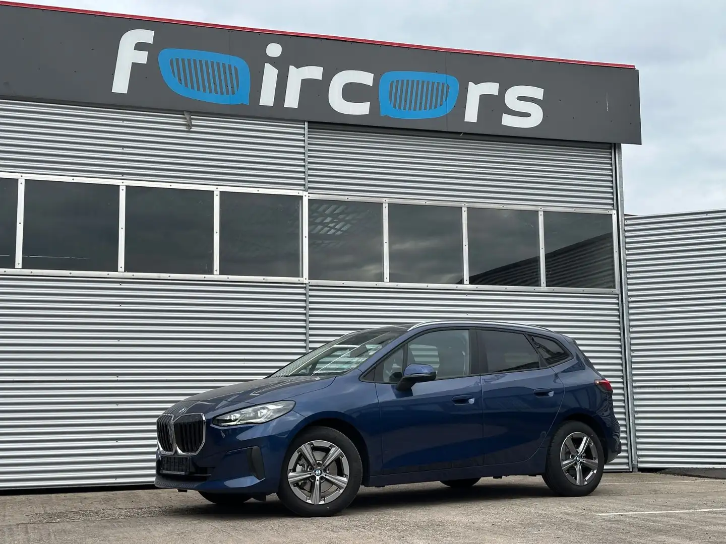 BMW 216 216iActiveTourer*ACC**Matrix-LED*KomfZug*Apple* Bleu - 1