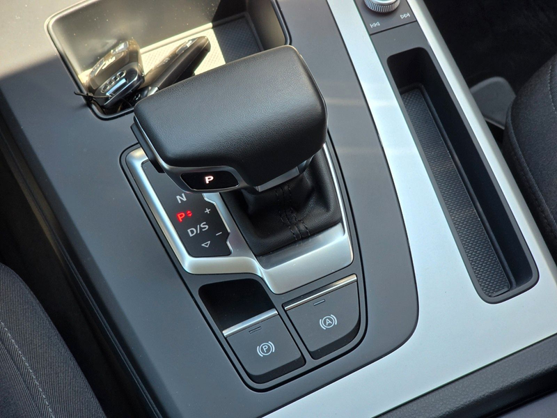Audi Q5 40 TDI quattro S line * — photo 44