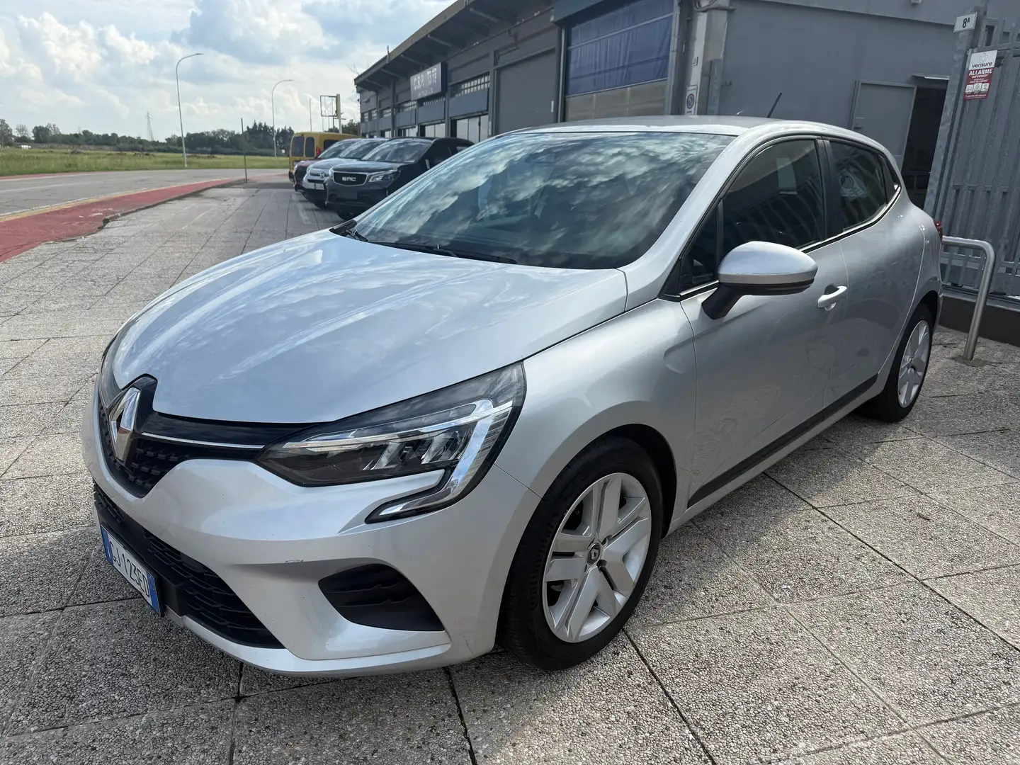 Renault Clio Clio V 1.0 tce Life Gpl 100cv my21 Grigio - 2