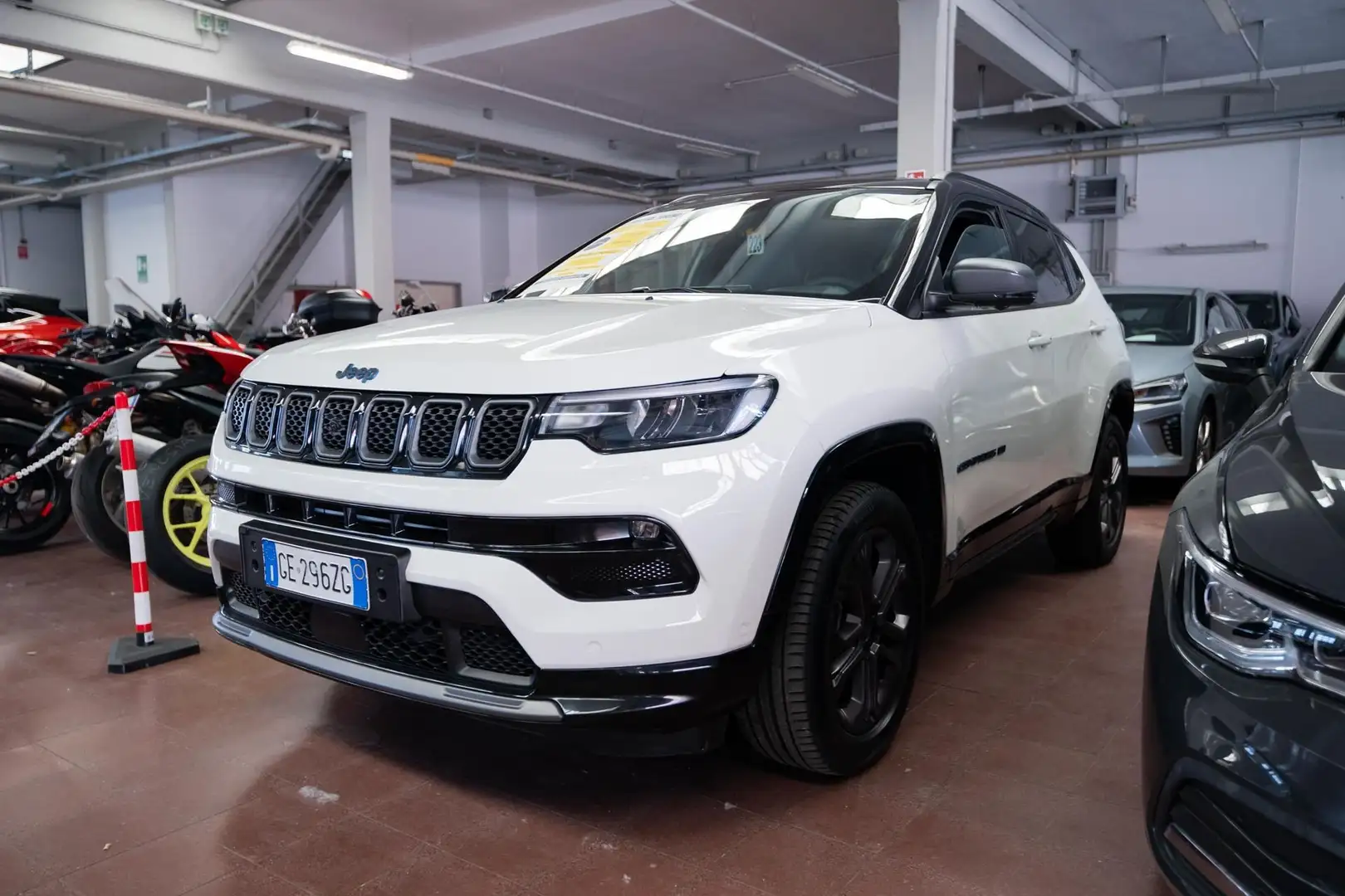 Jeep Compass 1.3 turbo t4 phev 80 Anniversario 4xe auto - 1
