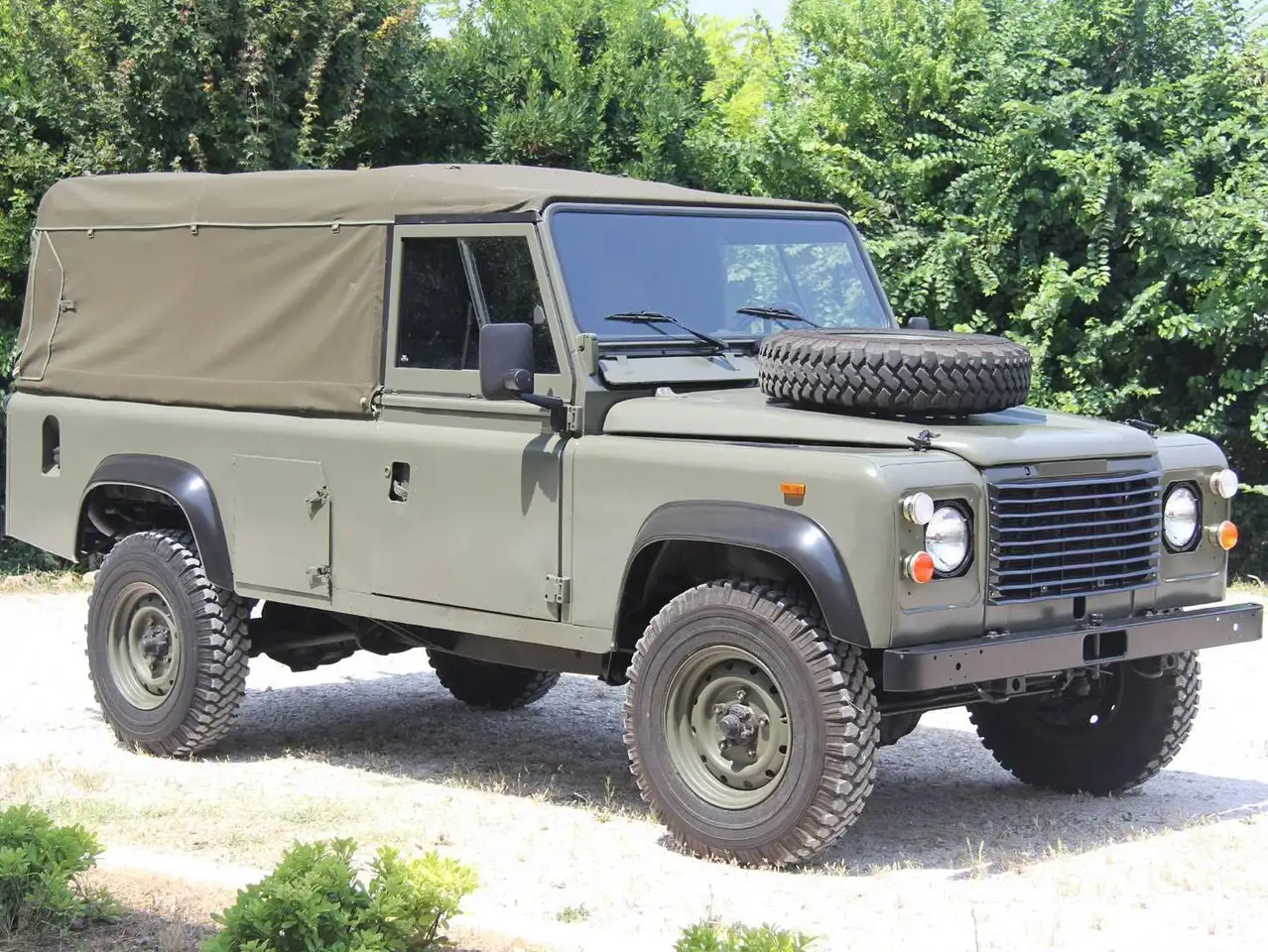 Land Rover Defender 110 3.5 V8 Benzina, foto 4