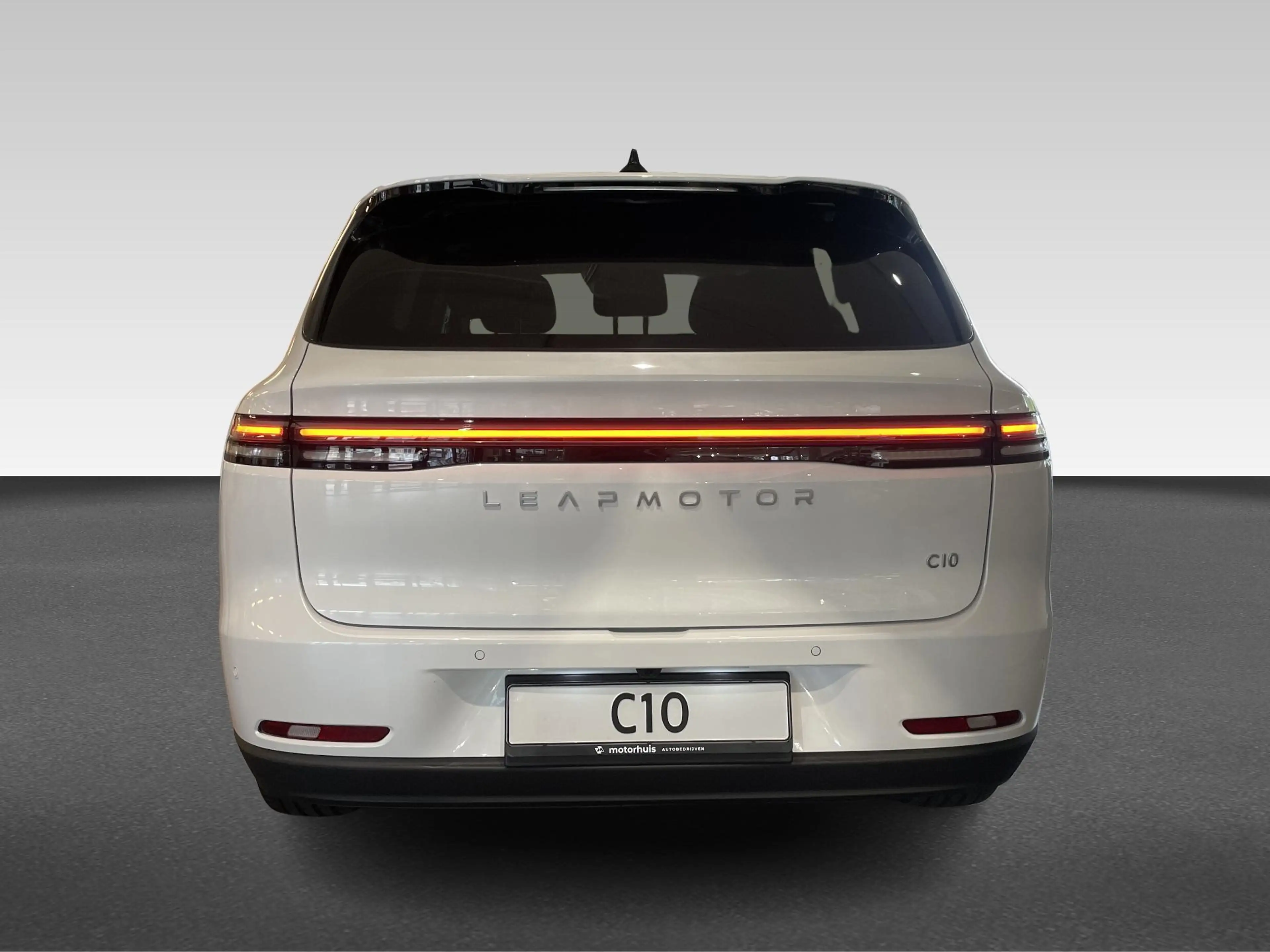 Leapmotor C10 Design Pro 69.9 kWh — photo 10