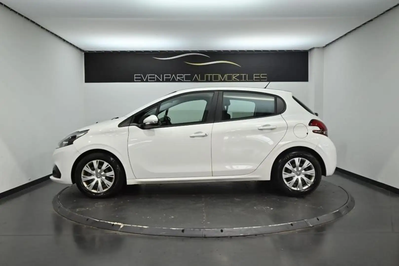 Peugeot 208 BUSINESS R' BLUEHDI 100 S&amp;S BVM5 ACTIVE - 2