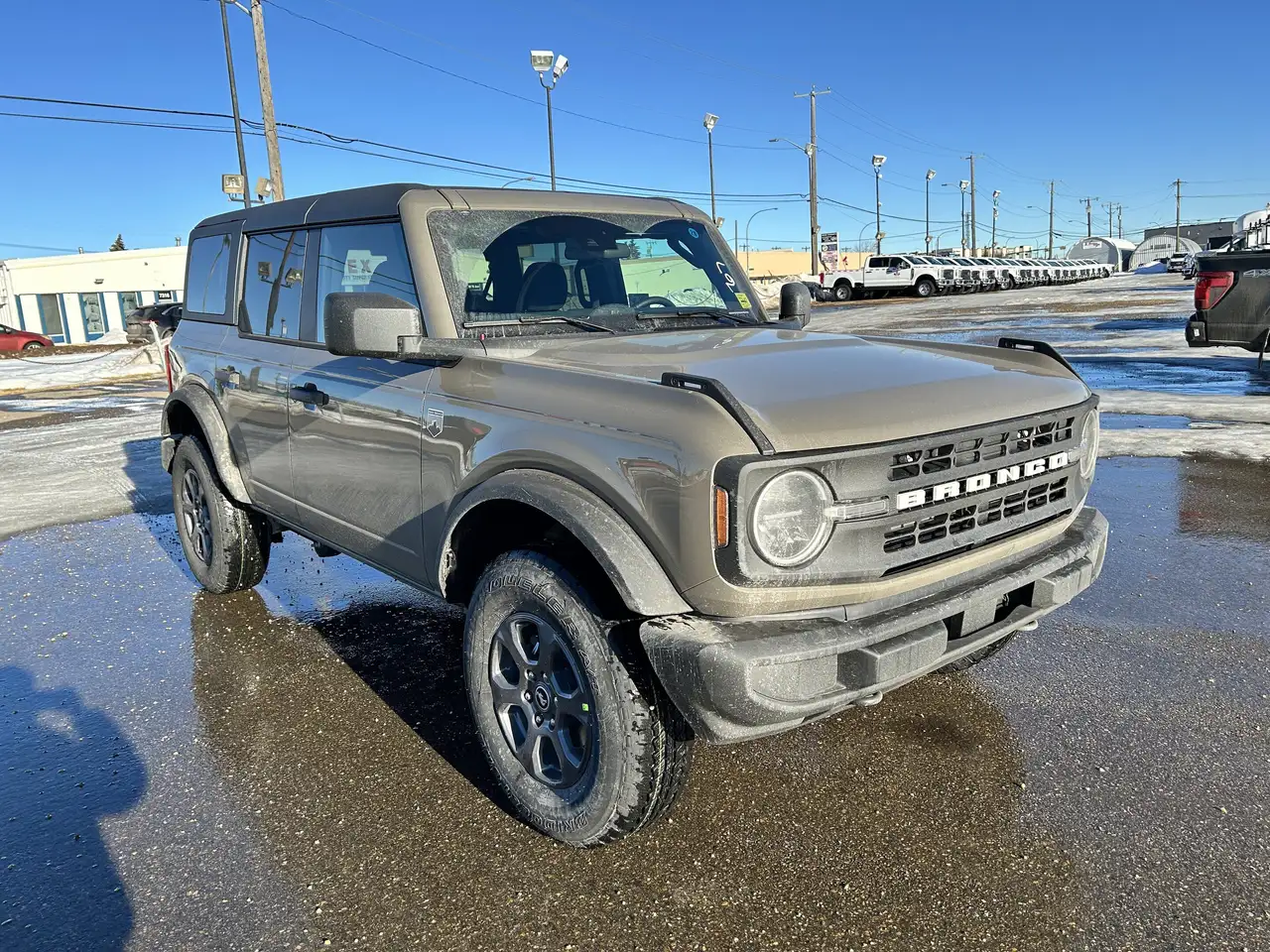 Ford Bronco снимка Ford Bronco