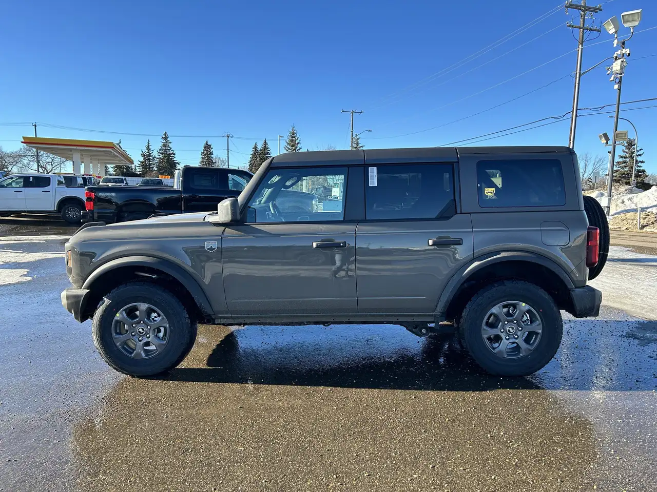 Ford Bronco снимка Ford Bronco